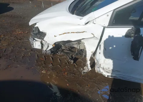 2015 Honda Civic Lx z USA, uszkodzony, nr VIN 19XFB2F57FE204930